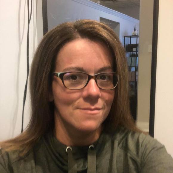 Meet your Posher, Sarah - Picture 1 of 1